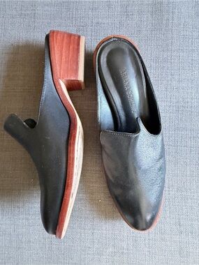 ARIANA BOHLING Black Leather Slide Mules with Wood Block Heel SIZE 36